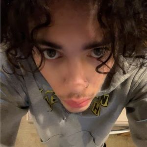 Meet your Posher, Isiaha